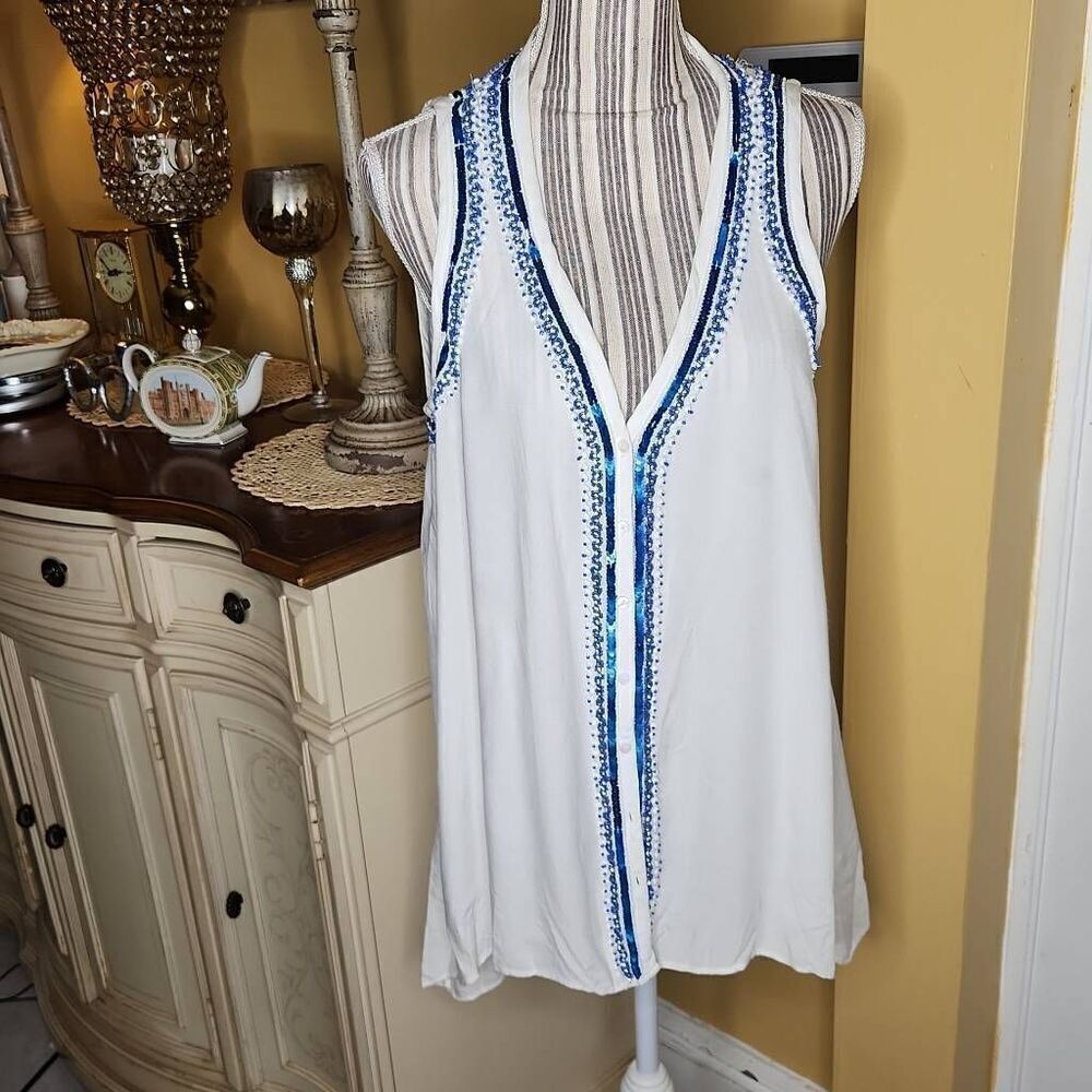 Karen Kane white button down blue beaded tank women's M
